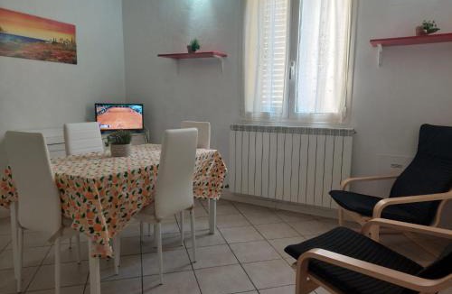 Bolognina Apartment | VILLA ERBOSA-FIERA 1