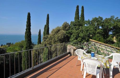 Garda House | Villa La Limonaia Garda, extraordinary silent position, great lake view
