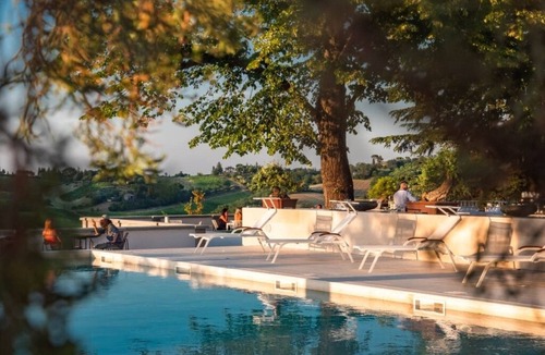 Ponte Abbadesse Villa | Villa Monty Banks Timeless Elegance Between Nature and Wellbeing
