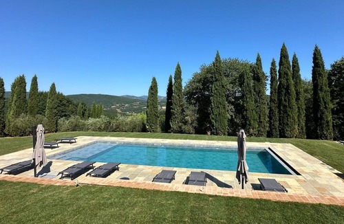 Bivio Lugnano Villa | Villa San Vicenzo By MMega