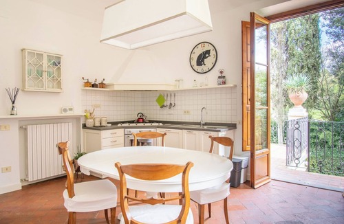 Arcetri Apartment | Wonderful apartment in Villa with nice garden and terrace. Lovely neighborhood