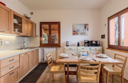 Malcesine Villa | Wonderful private villa for 4 guests with A/C, WIFI, TV, patio and pets allowed