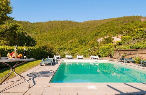 Cortona Villa | Wonderful private villa for 9 people with private pool, WIFI, TV, veranda and pets allowed