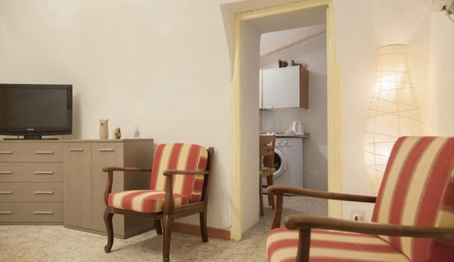 1 Bed Flat - Sleeps 2 - Parking in Dolceacqua