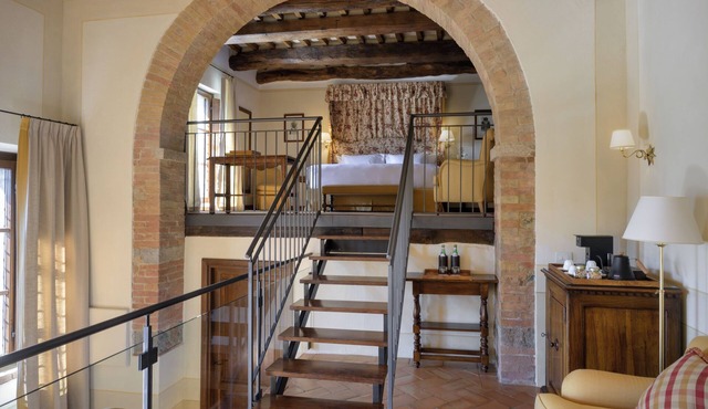 Castello Banfi - Il Borgo - Relais et Chateaux in Montalcino