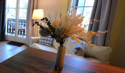 Charming Studio - Ferienwohnung - Vulpera, Scuol in Scuol