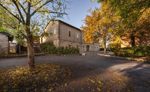 Dmora Retreat