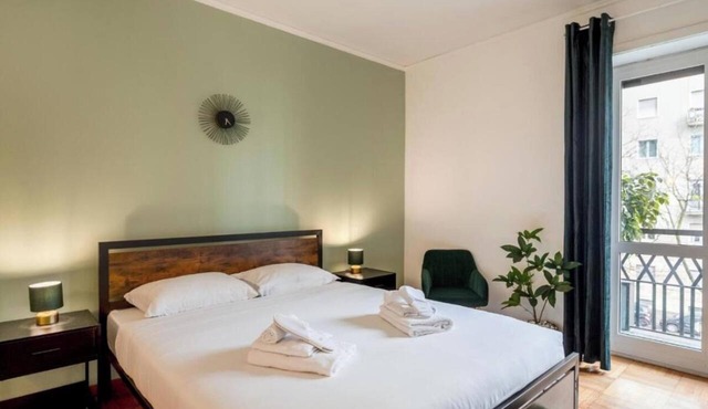 Elegant Apartment in the Heart of Porta Venezia in Milano