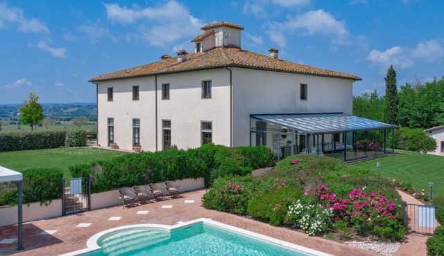 Ferienvilla 'Michelangelo' mit privatem Pool by Interhome in Brolio