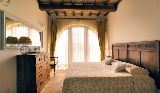 FRESIA arch bed&breakfast farmhouse in GROTTE DI CASTRO