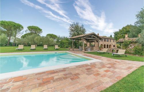 Gorgeous Home In Torgiano Pg in Torgiano