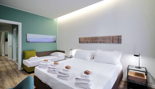 Green Donatello Elegant harmony by Hospity in Milano