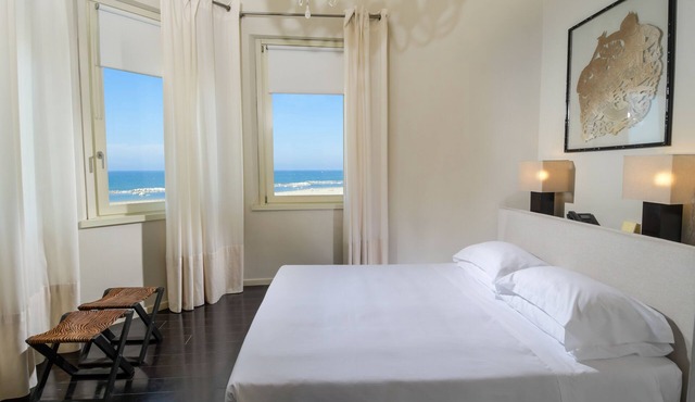 Hotel Carducci 76 in Cattolica