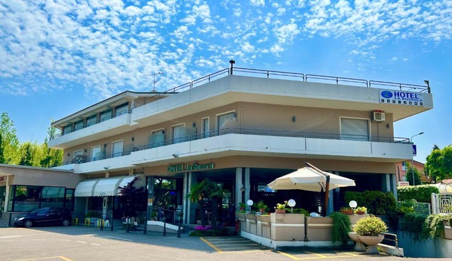 Hotel La Bussola in Padenghe sul Garda