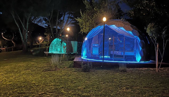 Immerse yourself completely in nature; relax in the tub, surrounded by the whirlpool and the stars. in Pianillo
