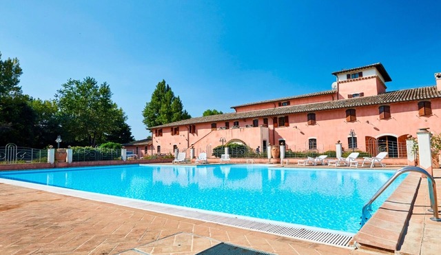 In the middle of nature Apartment. Fireplace and Olives trees view. Zaffiro