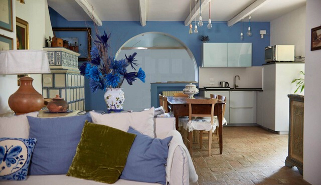 Three-bedroom apartment Lavender