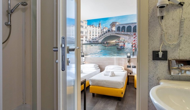 Jet Hotel, Sure Hotel Collection by Best Western in Gallarate
