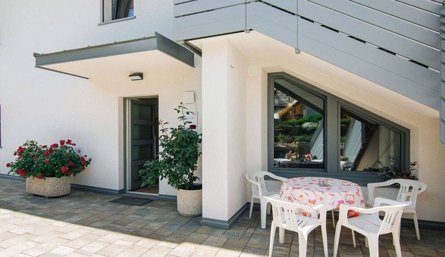 Lovely apartment for 4 people with WIFI, TV, patio and pets allowed in Caldonazzo