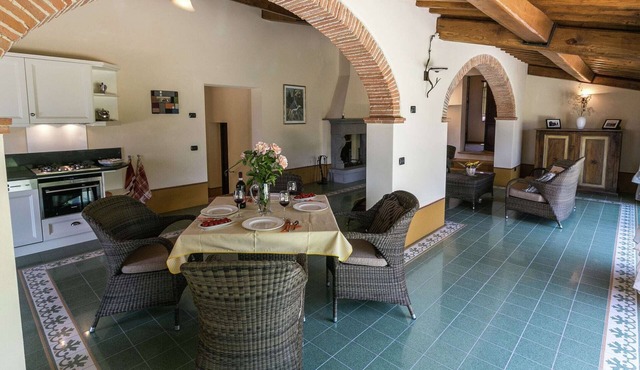 Luxury Villas in Poppi with Heated Pool