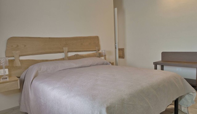 Moderno 60mq: camera soggiorno cucina divanoletto in Lazio