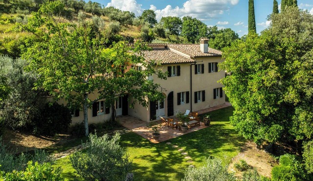 Pool Villa with SPA in Perugia city in Perugia