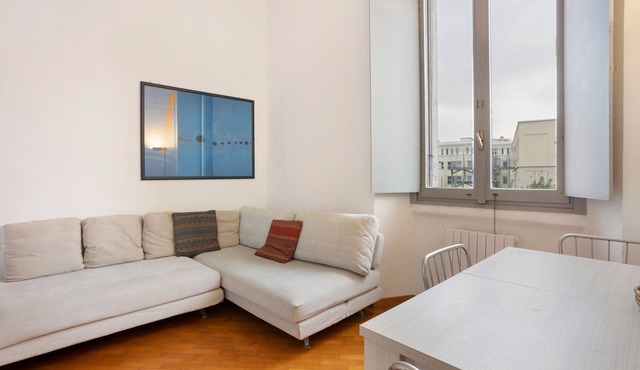 Quiet, Modern Apartment in CityLife, Close to the Center in Milano