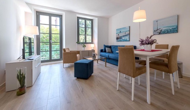 Residence La Torre con private park in Trieste