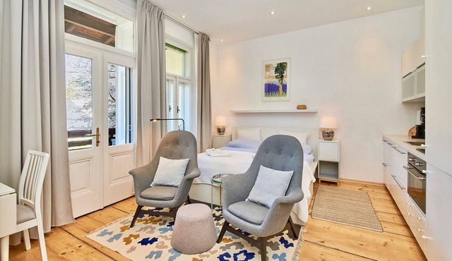 Studio Apartment mit Balkon und Raxblick - Top 4 - Landhaus Blauer Spatz in Reichenau an der Rax