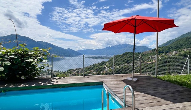 Studio apartment "Casa Elisabetta" with swimming pool in Gordemo