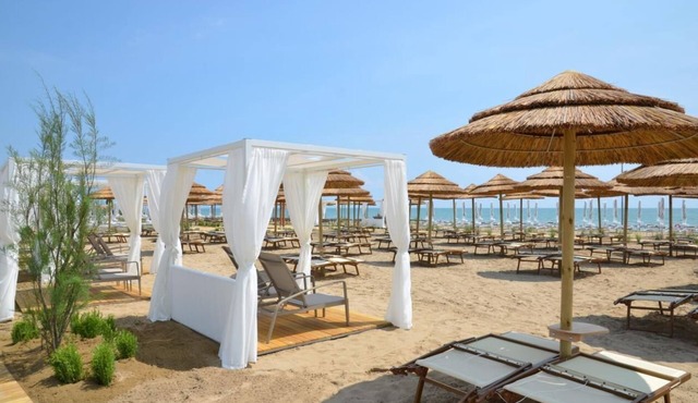 Vacation resort Lino delle Fate Bungalow Leccio for 7 persons