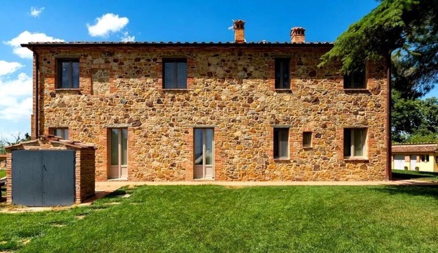 Villa Victor & Rose, Lucignano in Lucignano