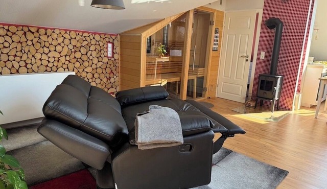 Wellnessloft mit Privatsauna und Garten in Ortenberg