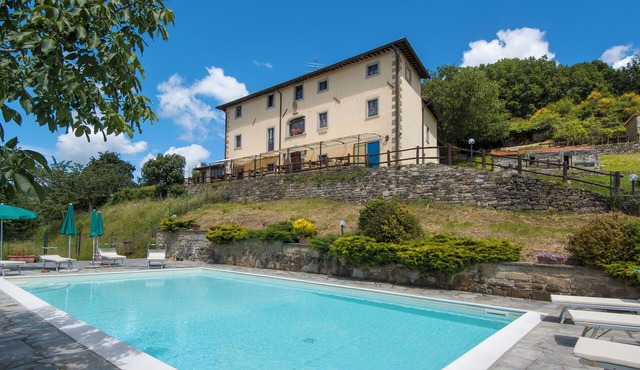 Where silence is born. A retreat in Tuscan nature