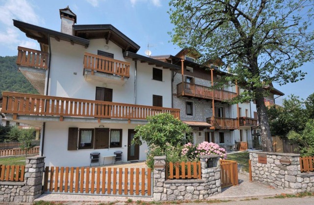 Locazione Turistica Albergo Diffuso Cjasa 