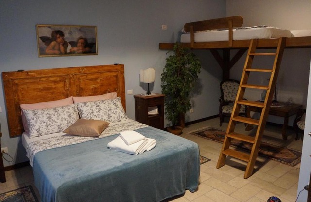 La Brigata Apartments Orange 