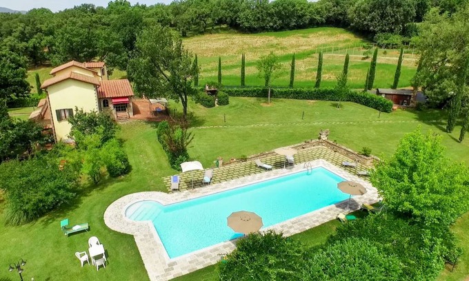 Santa Reparata Villa | Villa ∙ 7 bedrooms ∙ 14 guests