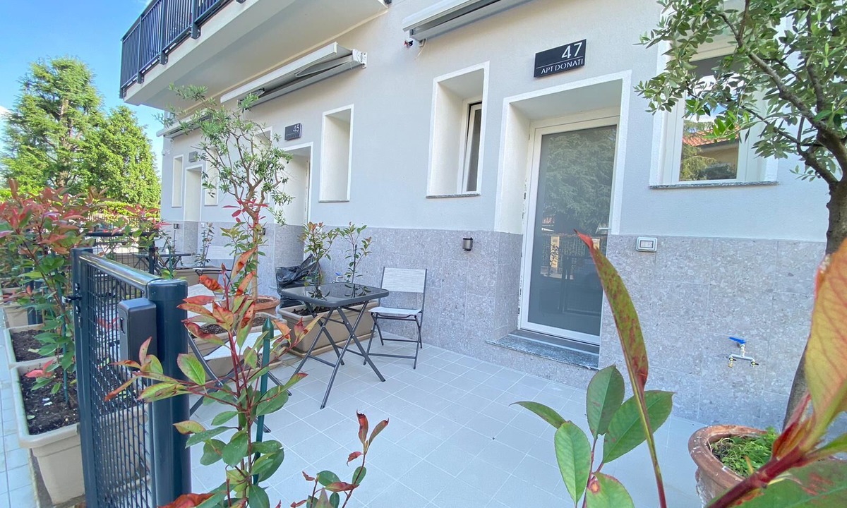 Casirate d'Adda Apartment | APT DONATI, modernity and comfort with parking and reserved outdoor space