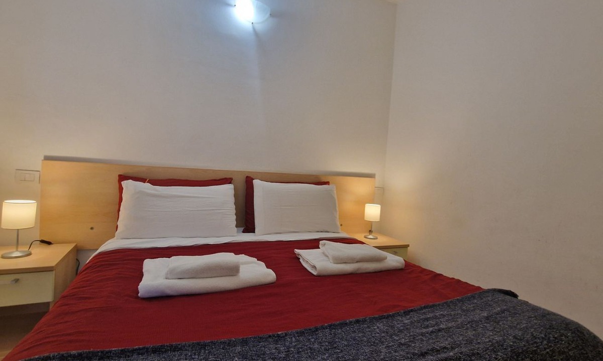 San Donato Apartment | Fiorilli House-Fiera District-Private Parking-Bicycle Storage