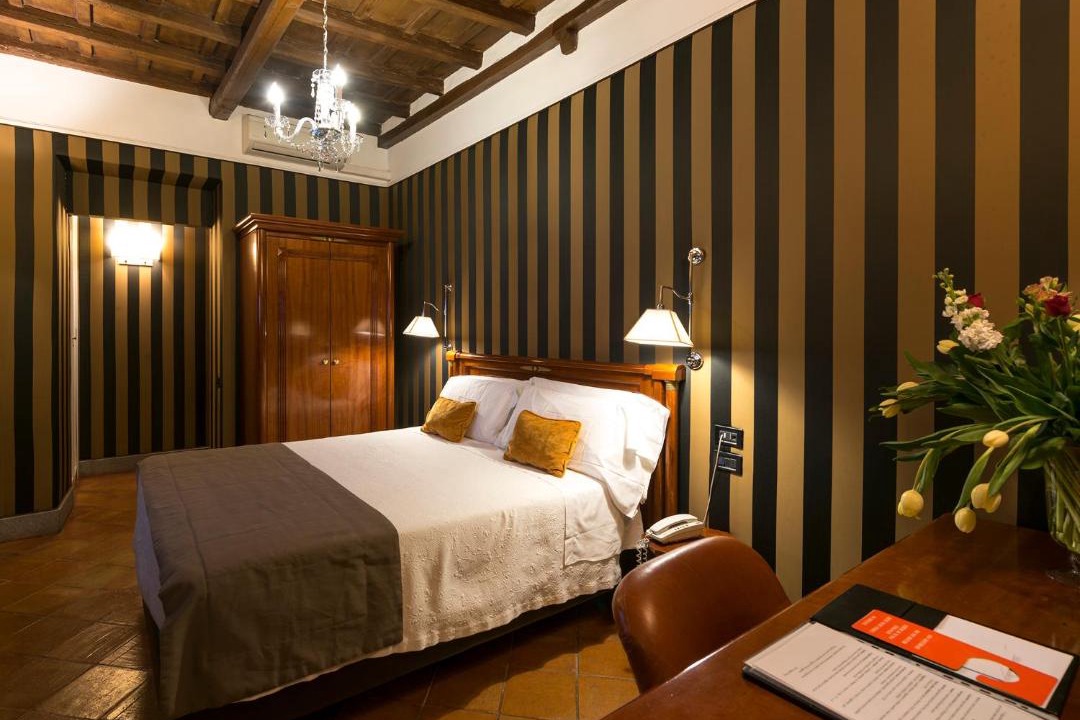 Monti House | IG Suites