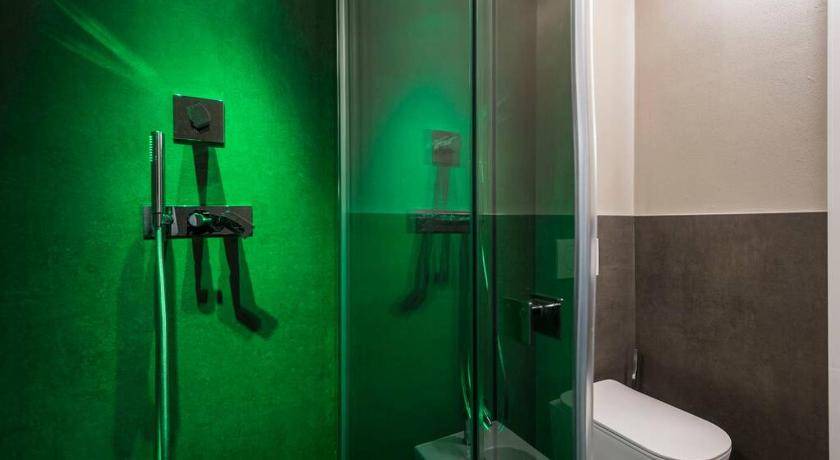 Photo of Bathroom in Old Town