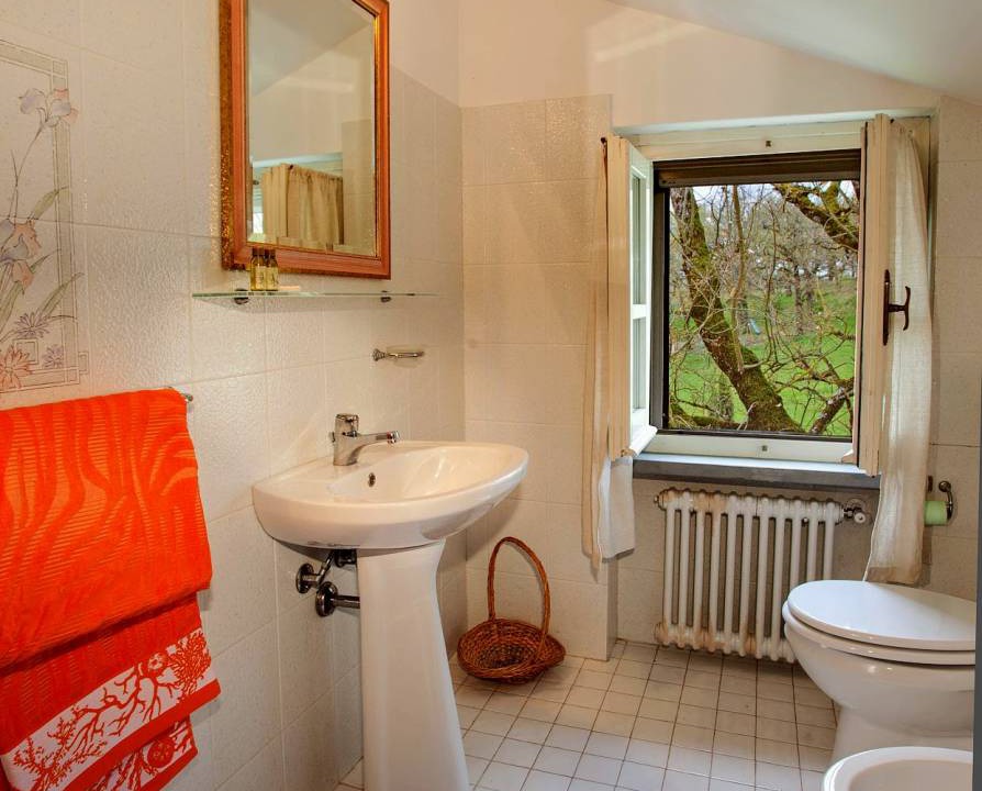 Photo of Bathroom in Santa Reparata