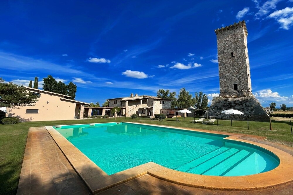 Photo of Outdoor in Limiti