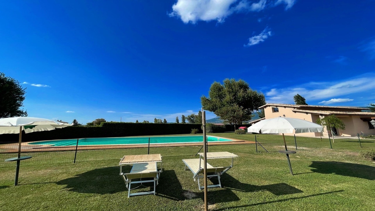 Photo of Outdoor in Limiti