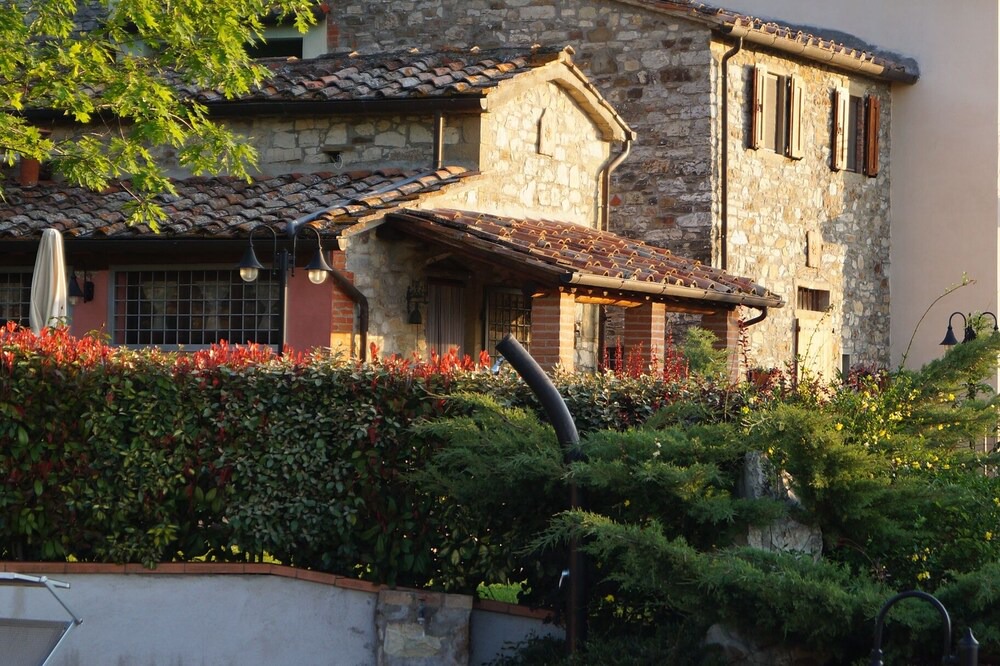 Photo of Outdoor in Talla