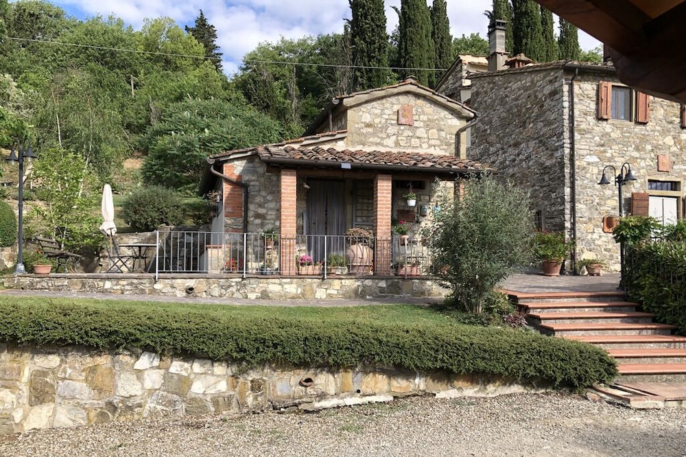 Photo of Outdoor in Talla