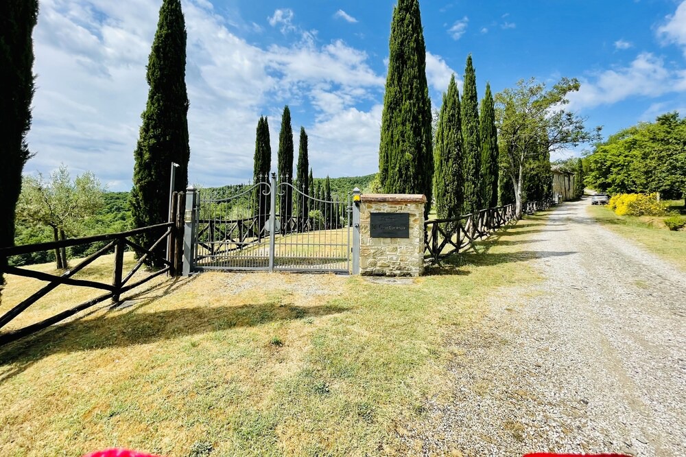Photo of Outdoor in Santa Reparata