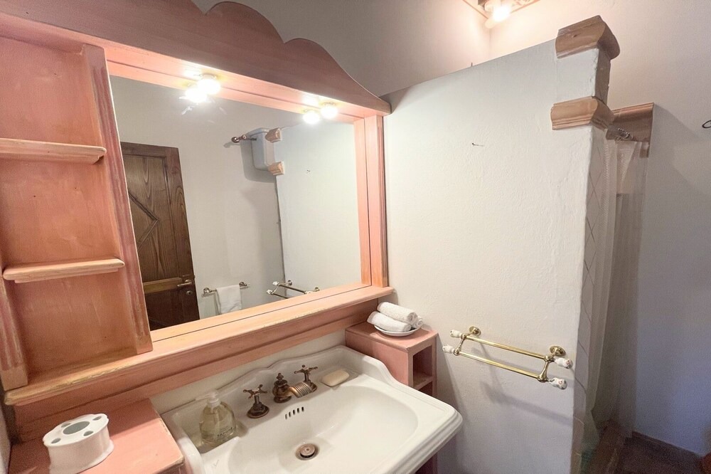 Photo of Bathroom in Baiano