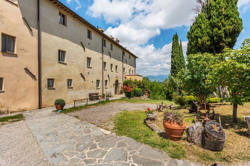 Photo of Outdoor in Santa Reparata