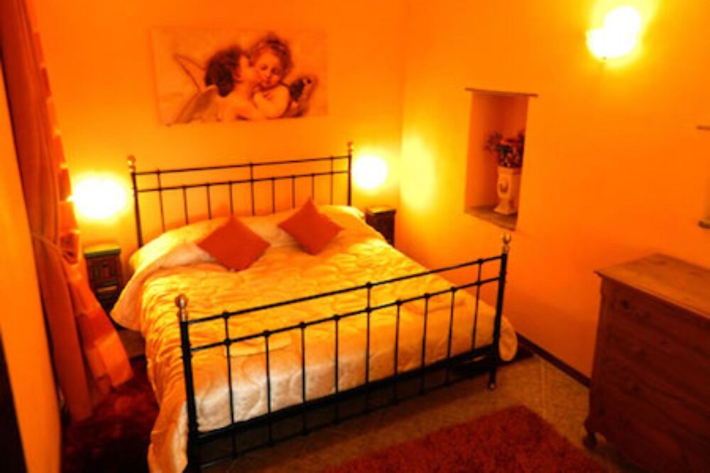Photo of Bedroom in Caprese Michelangelo